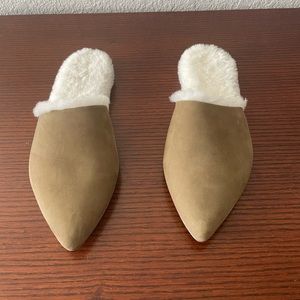 NWOT Jenni Kayne Shearling Mules